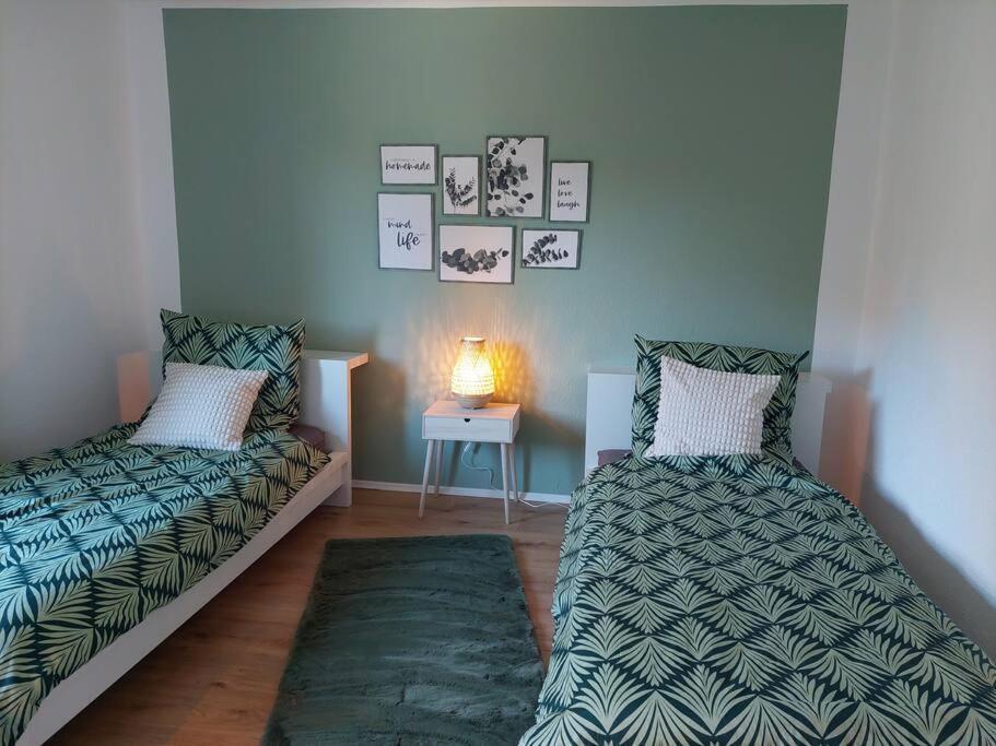 Gemuetliche Familienwohnung Mit Wlan Und Stellplatz *
