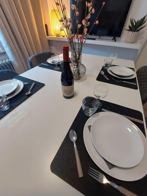 Apartment Gemuetliche Familienwohnung Mit Wlan Und Stellplatz Bielefeld
